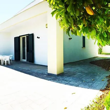 Refolo Villa Torre Specchia Ruggeri